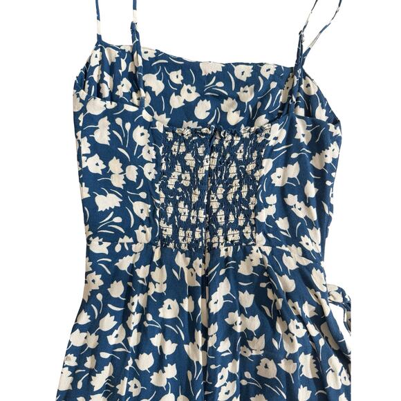 $248 Reformation Canal Blue Floral Wrap Mini Dress - 8 - Picture 6 of 7